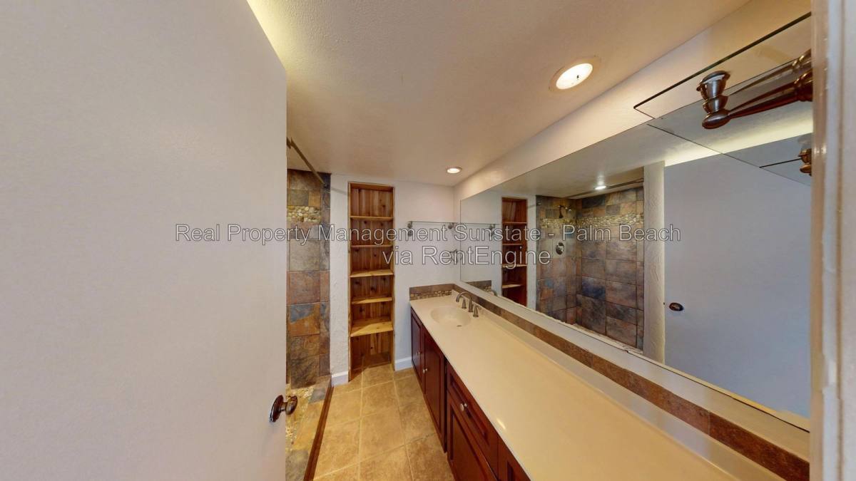 Townhouse for rent at 1118 11th Court, Palm Beach Gardens, FL 33410