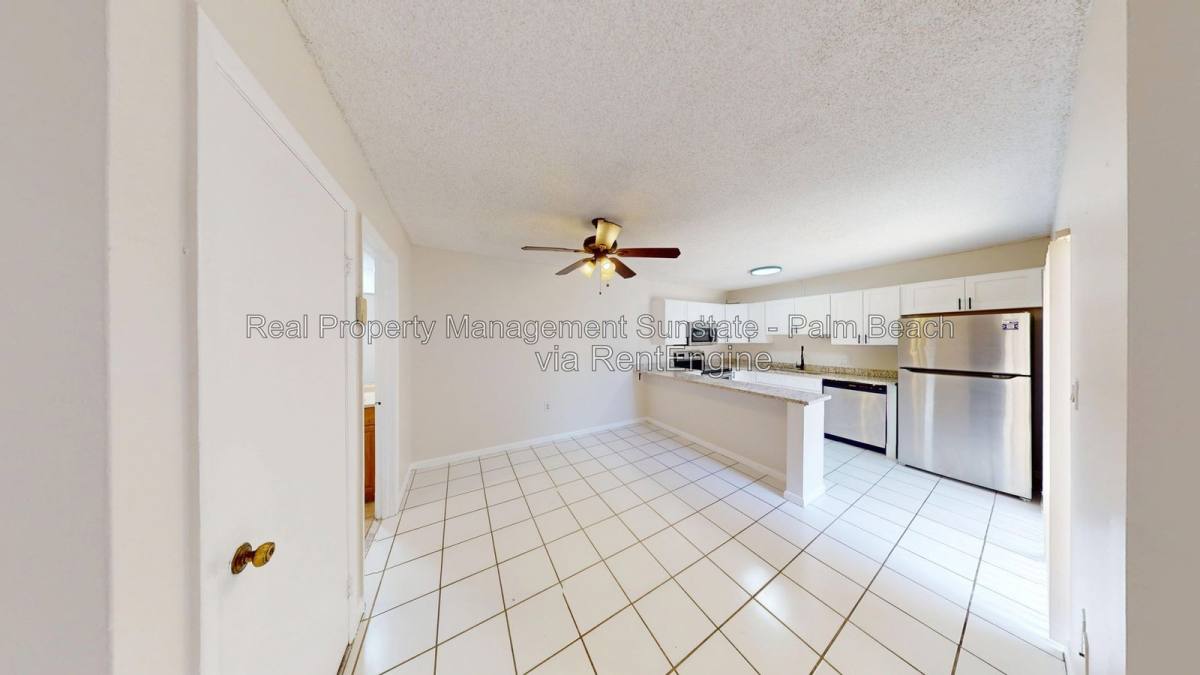 Townhouse for rent at 1118 11th Court, Palm Beach Gardens, FL 33410