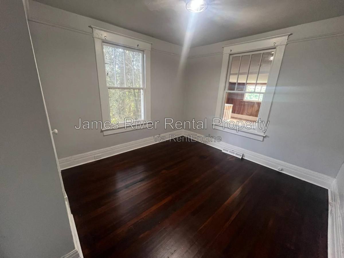 House for rent at 801 Dearing St, Lynchburg, VA 24503