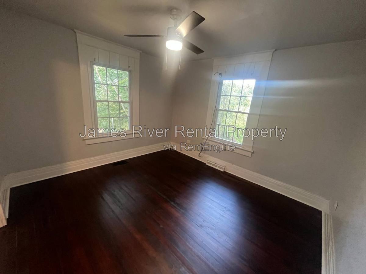 House for rent at 801 Dearing St, Lynchburg, VA 24503