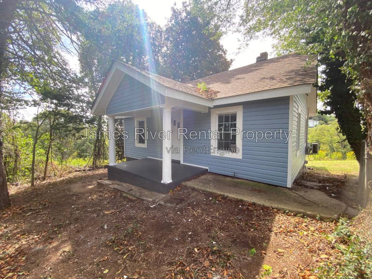 House for rent at 801 Dearing St, Lynchburg, VA 24503