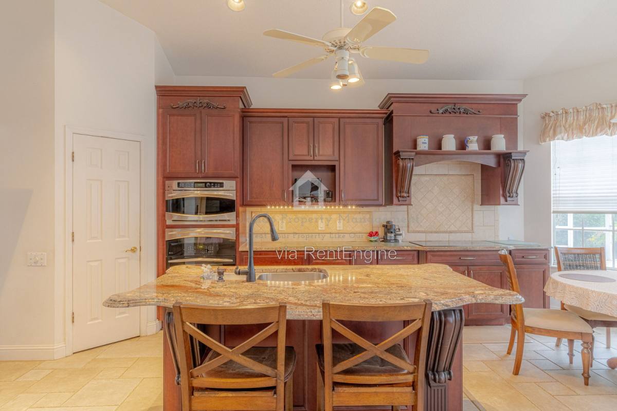House for rent at 8732 Beckingham Place, Orlando, FL 32836