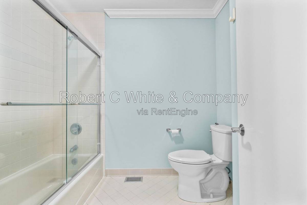Condo for rent at 38 Harbour Close #38, New Haven, CT 06519