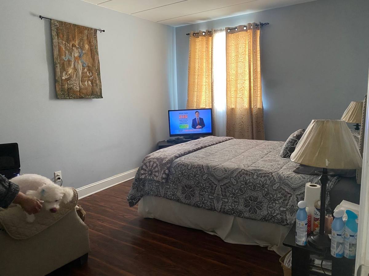 Apartment for rent at 7733 Oxford Ave #1, Philadelphia, PA 19111