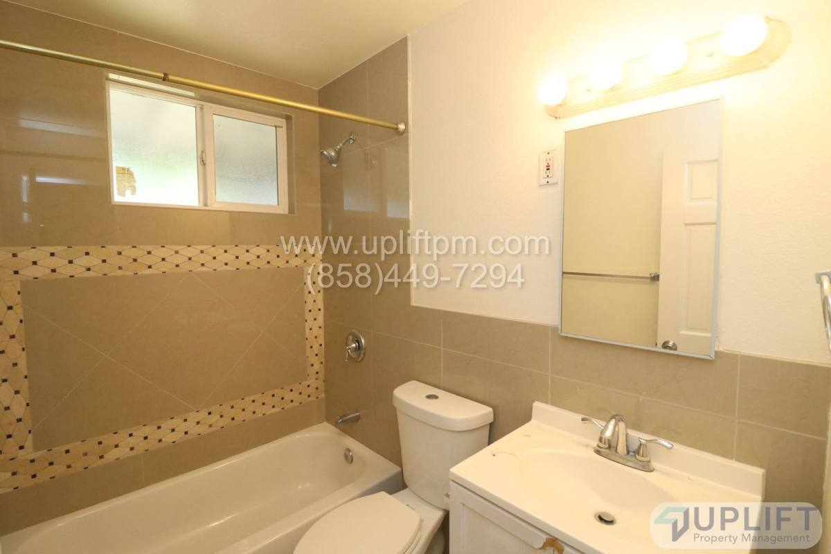 House for rent at 7746 Bloomfield Rd, San Diego, CA 92114