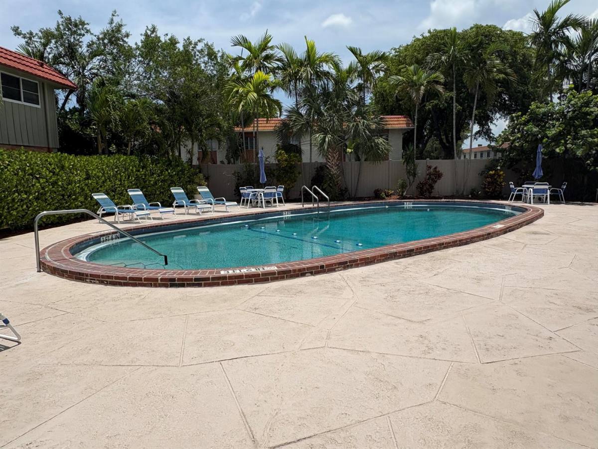 Townhouse for rent at 113 NE 20th Court #4G, Fort Lauderdale, FL 33305
