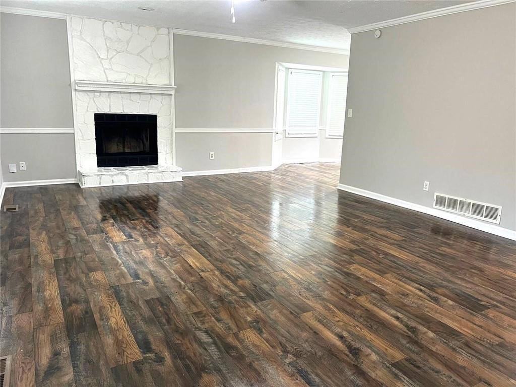 House for rent at 3177 Pinto Dr, Powder Springs, GA 30127