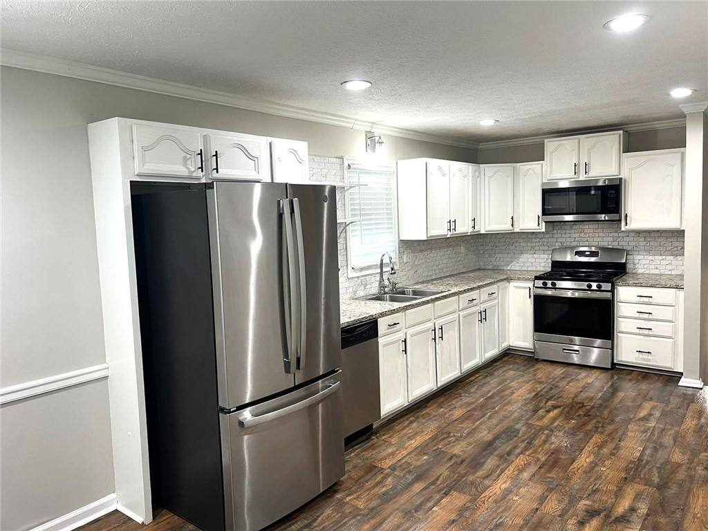 House for rent at 3177 Pinto Dr, Powder Springs, GA 30127