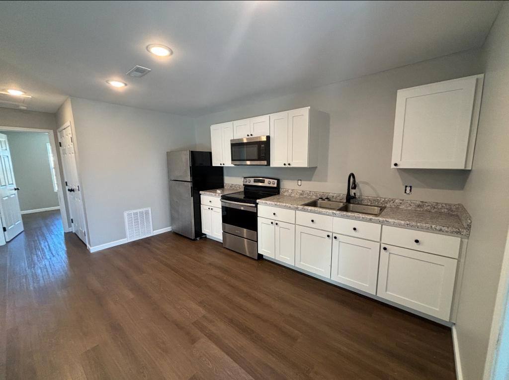 Apartment for rent at 401 Lutes St, Marble Hill, MO 63764