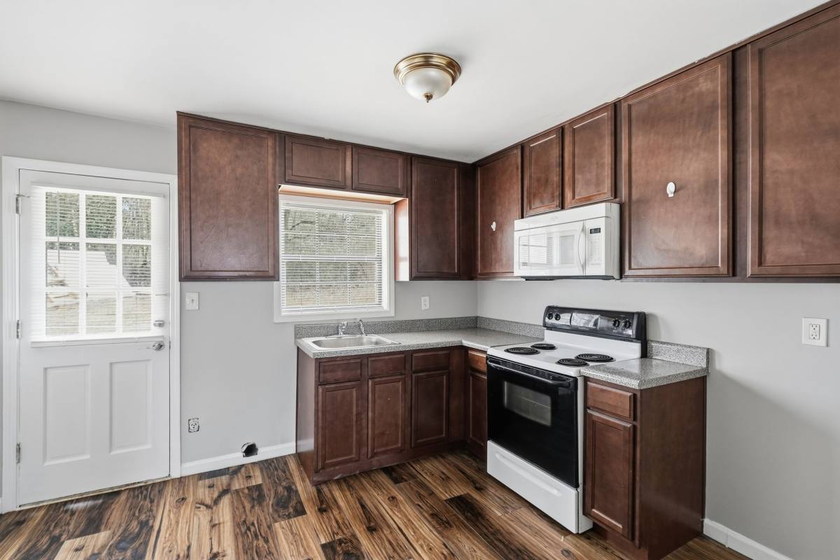 Apartment for rent at 3681 Lynn Dr #B, Powder Springs, GA 30127