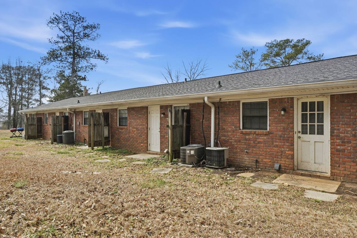 Apartment for rent at 3681 Lynn Dr #B, Powder Springs, GA 30127