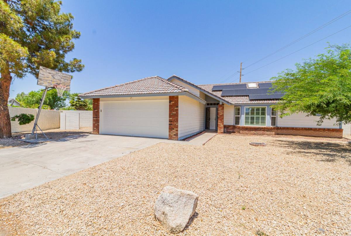House for rent at 1968 E Golden Court, Chandler, AZ 85225