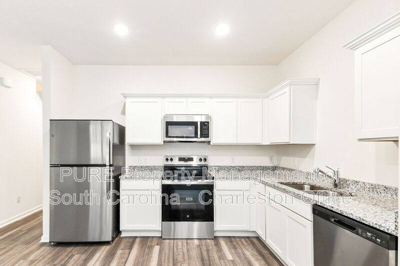 House for rent at 1305 Scarlett Maple St, Summerville, SC 29483