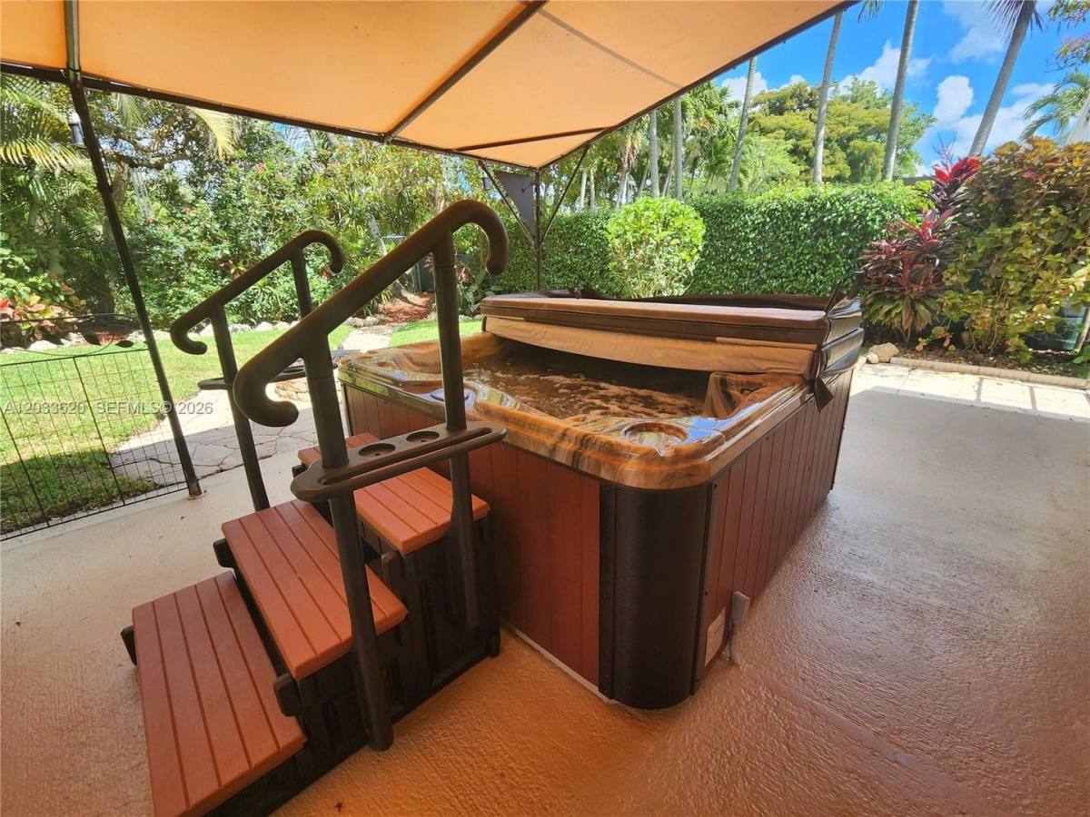 House for rent at 1631 SW 129th Way, Fort Lauderdale, FL 33325