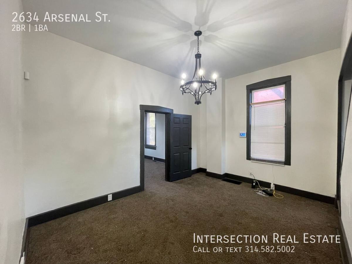 Townhouse for rent at 2634 Arsenal St, St. Louis, MO 63118
