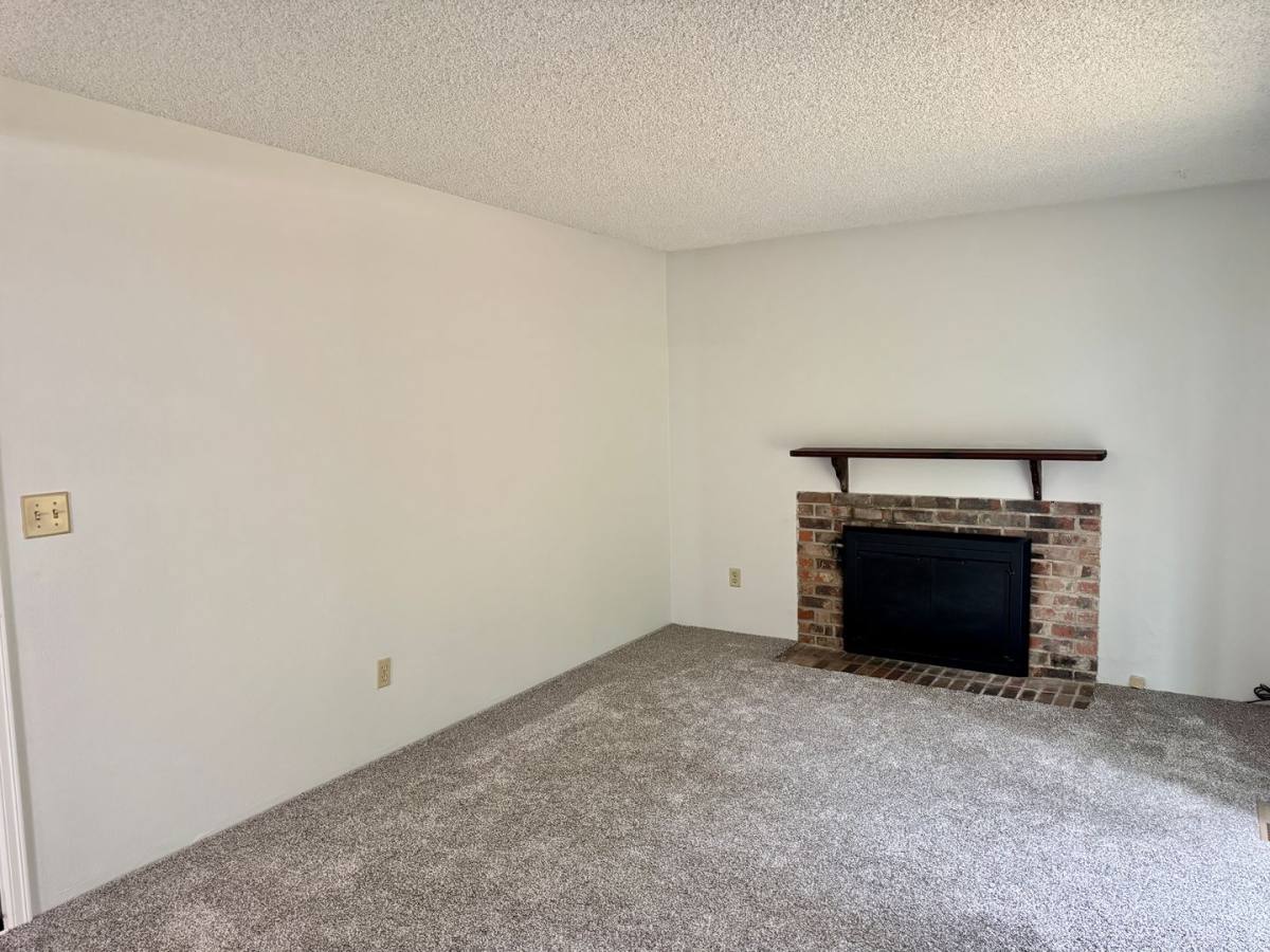 House for rent at 13617 SE Fairwood Blvd, Renton, WA 98058