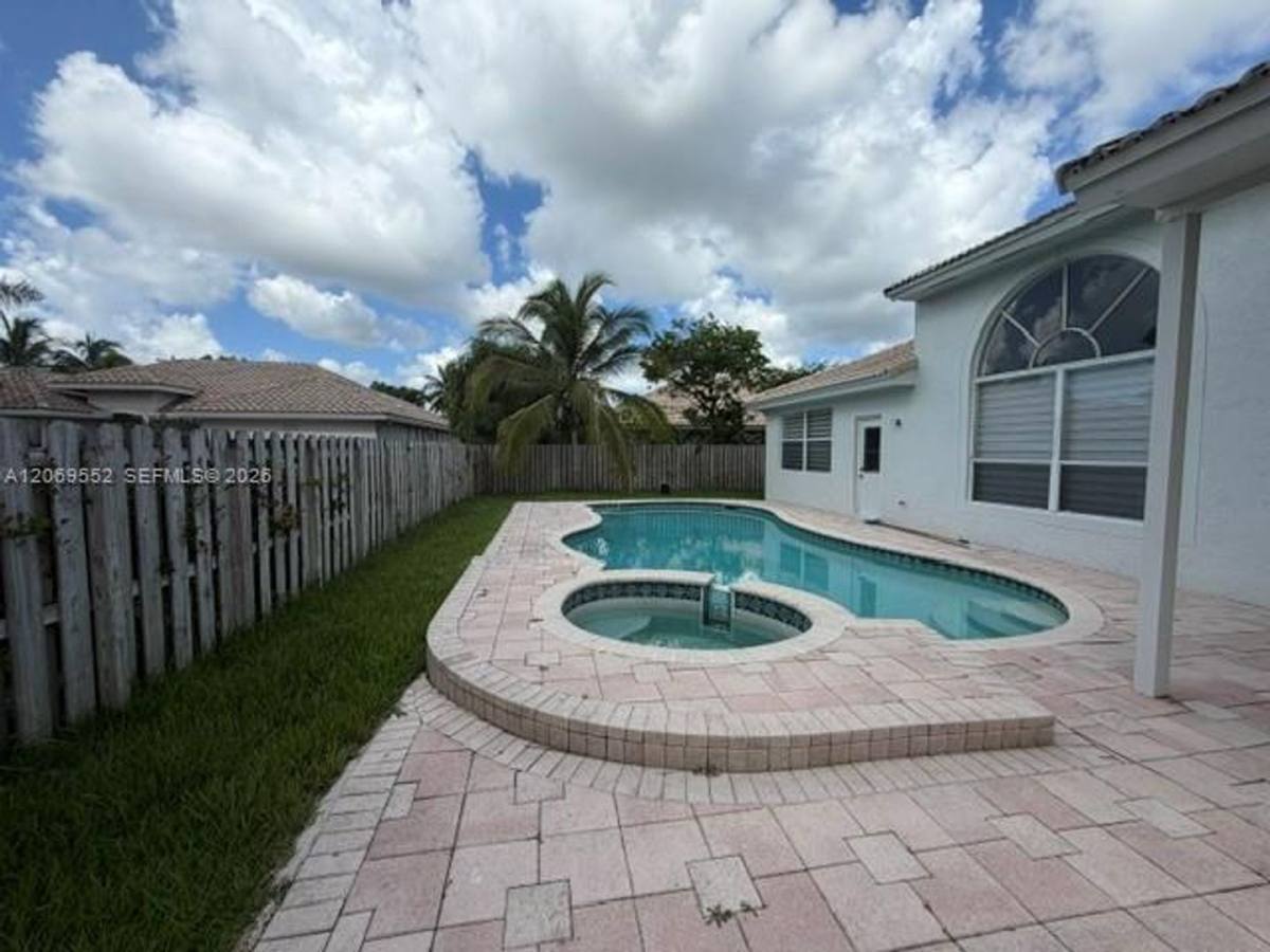 House for rent at 16286 Erie Place, Fort Lauderdale, FL 33331