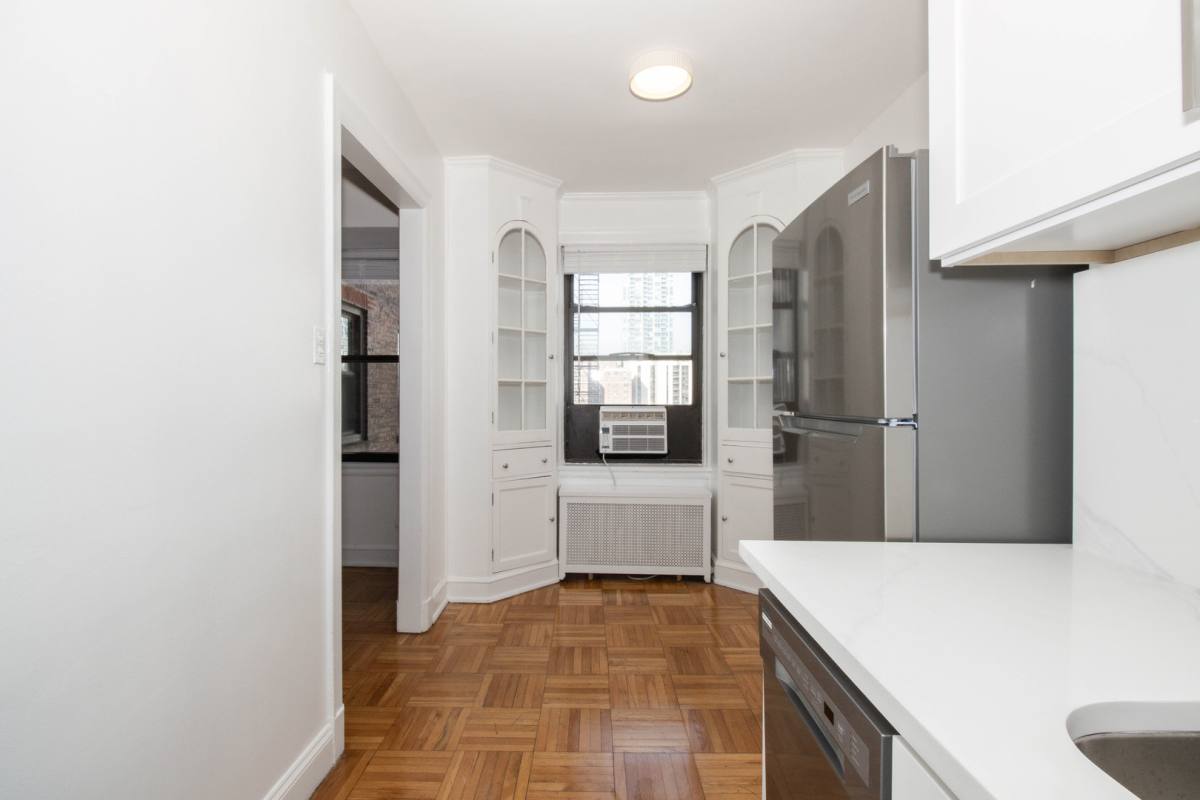 1100 N Dearborn St #1510, Chicago, IL 60610 - Apartment for Rent - Image 8