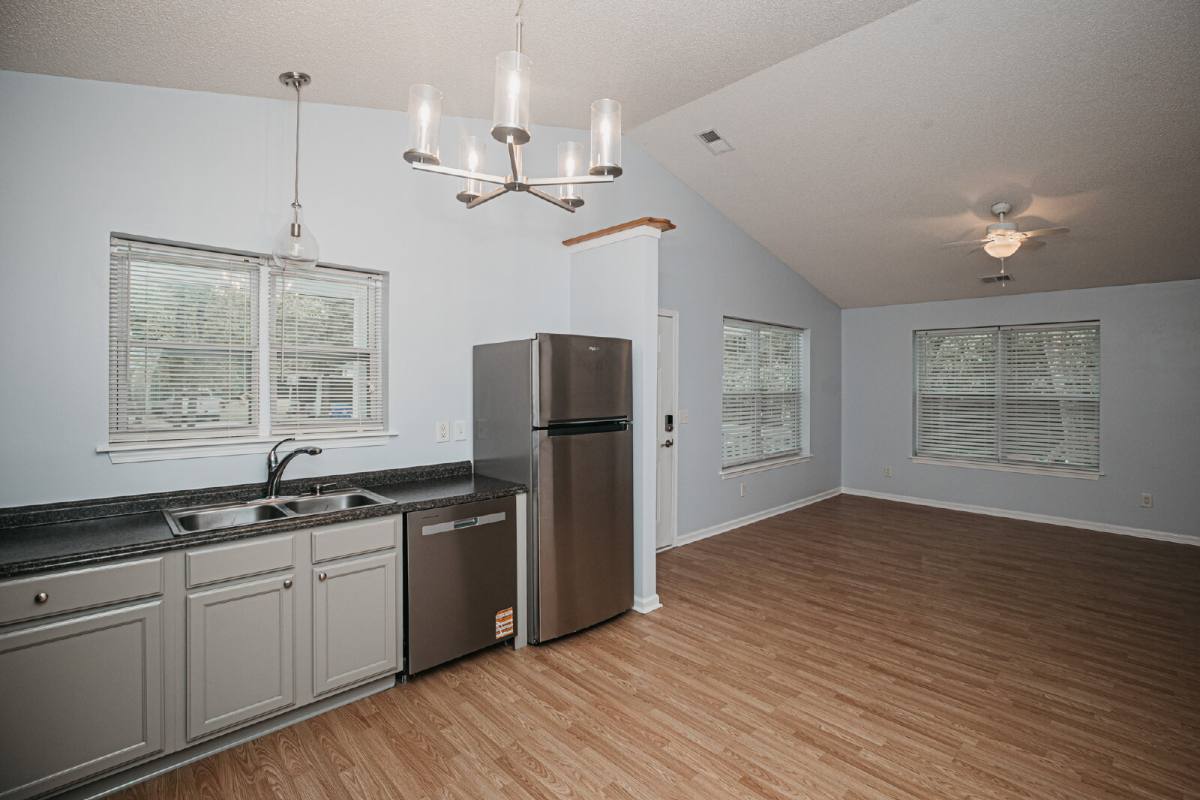 House for rent at 2956 Bobo Rd, Mount Pleasant, SC 29466