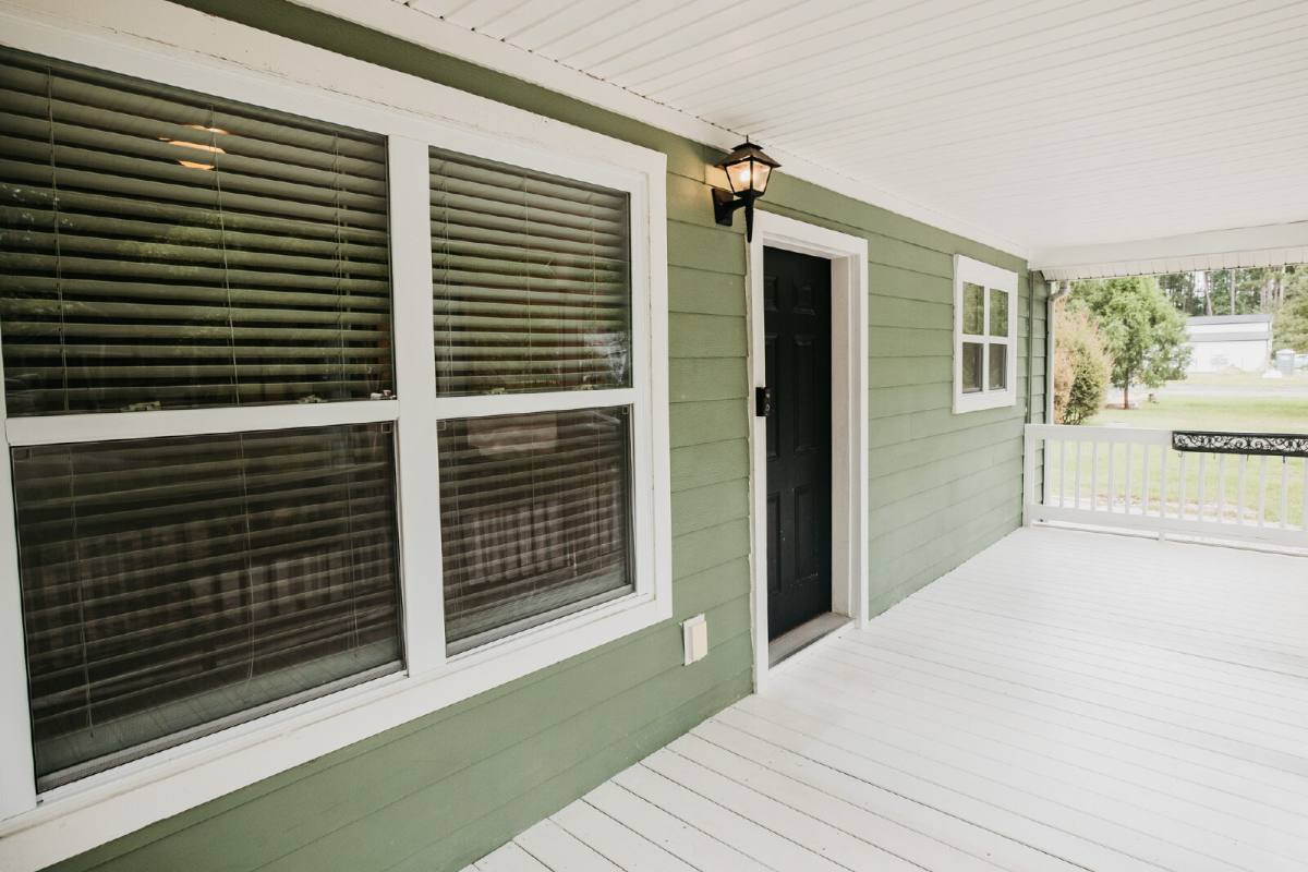 House for rent at 2956 Bobo Rd, Mount Pleasant, SC 29466