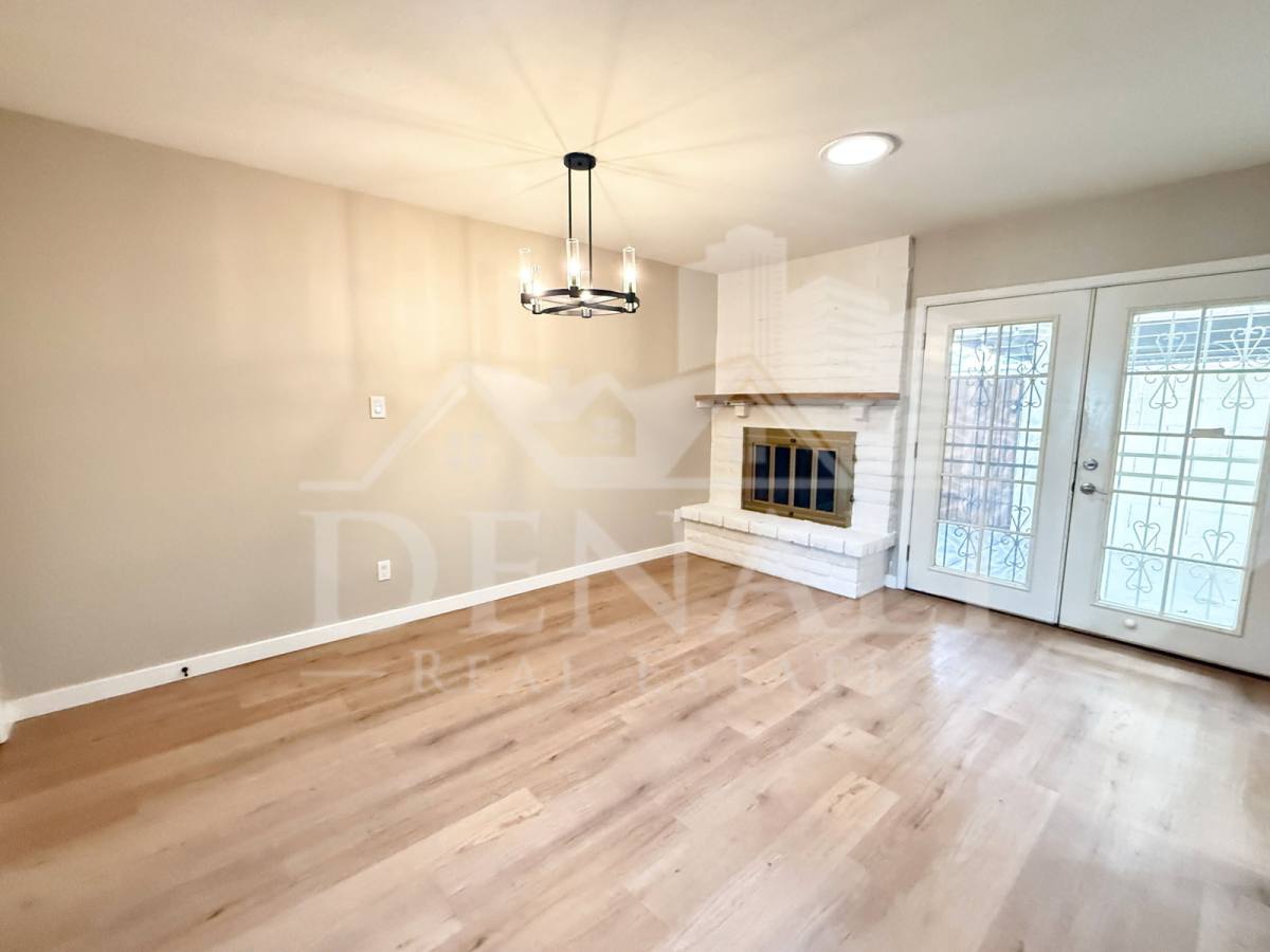 Townhouse for rent at 8314 E Keim Dr, Scottsdale, AZ 85250