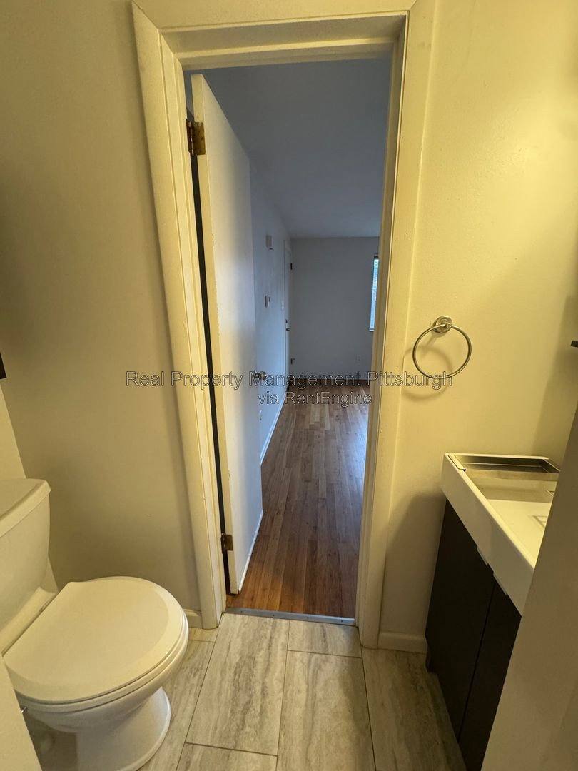 Apartment for rent at 16 Sumner Ave #2, Pittsburgh, PA 15221