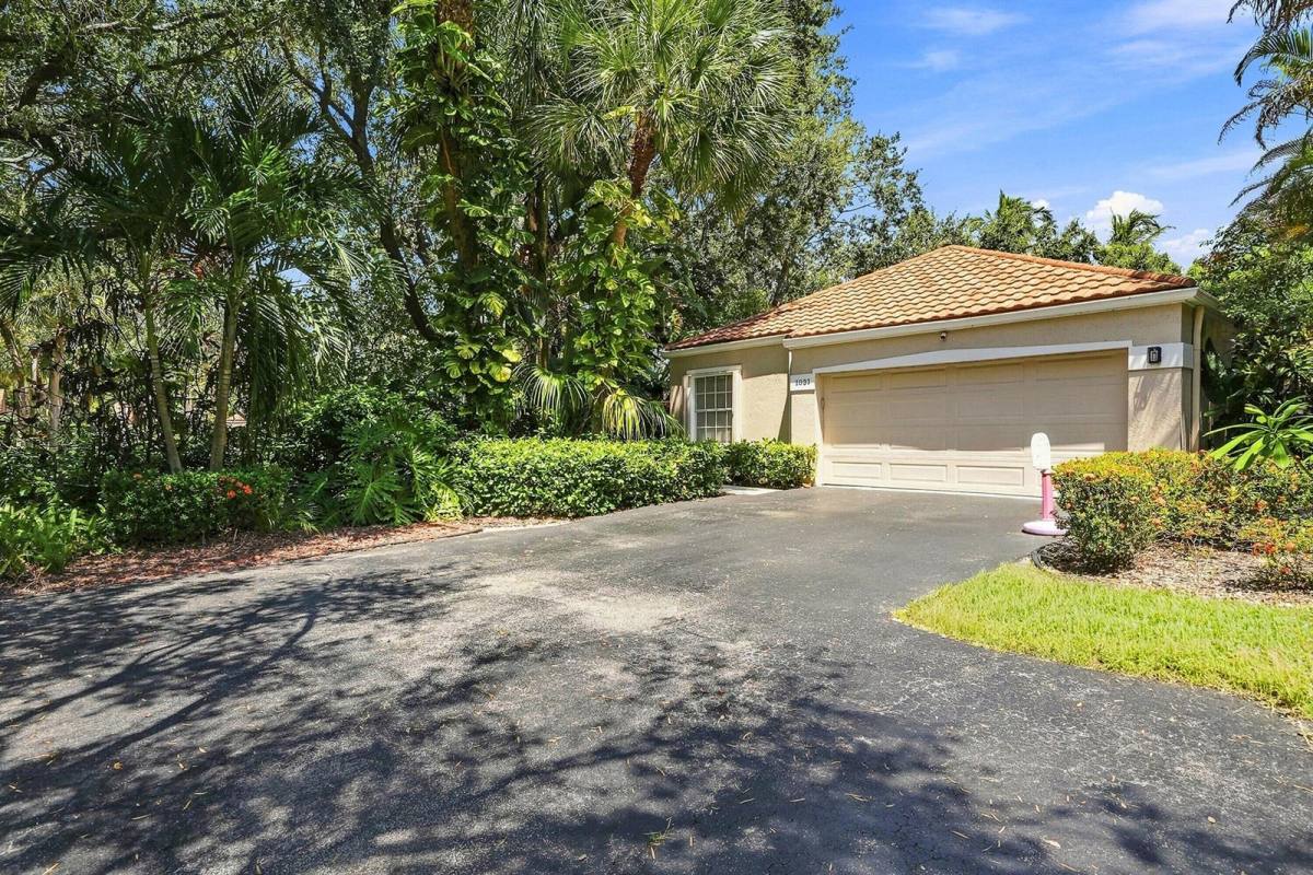 House for rent at 1031 NW 108th Ave, Fort Lauderdale, FL 33322