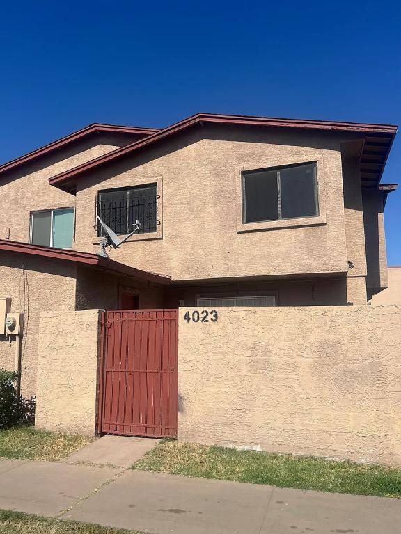 Townhouse for rent at 4023 W Reade Ave, Phoenix, AZ 85019