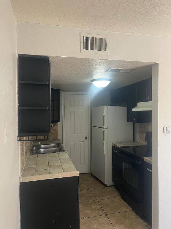 Townhouse for rent at 4023 W Reade Ave, Phoenix, AZ 85019