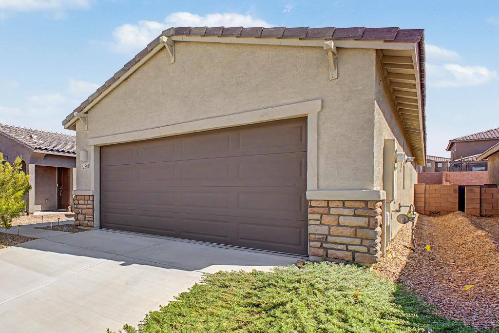 House for rent at 12584 E Caden Dr, Vail, AZ 85641