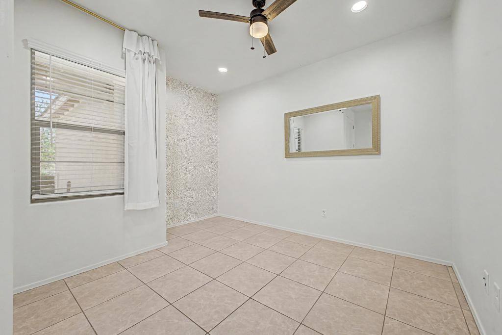 House for rent at 14746 S Avenida Lago De Plata, Vail, AZ 85641