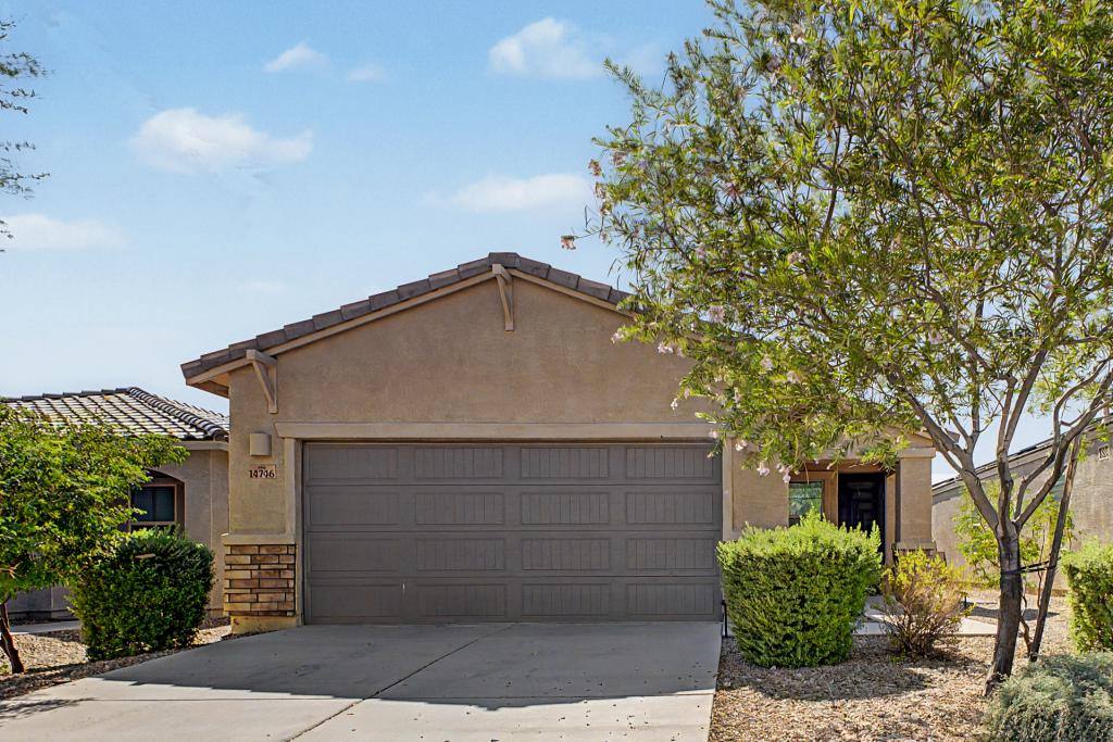 House for rent at 14746 S Avenida Lago De Plata, Vail, AZ 85641