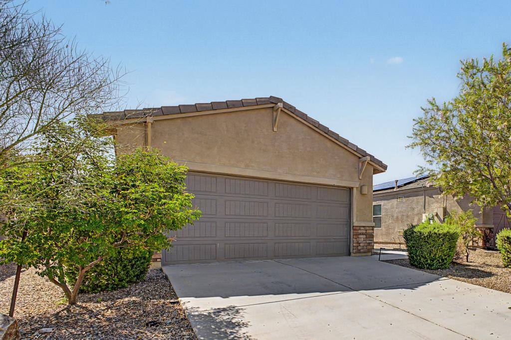 House for rent at 14746 S Avenida Lago De Plata, Vail, AZ 85641