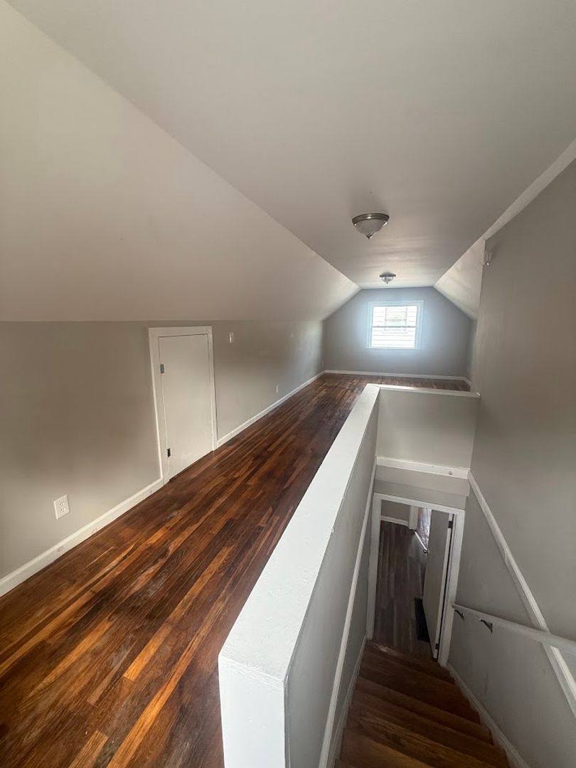 House for rent at 778 E Archwood Ave, Akron, OH 44306