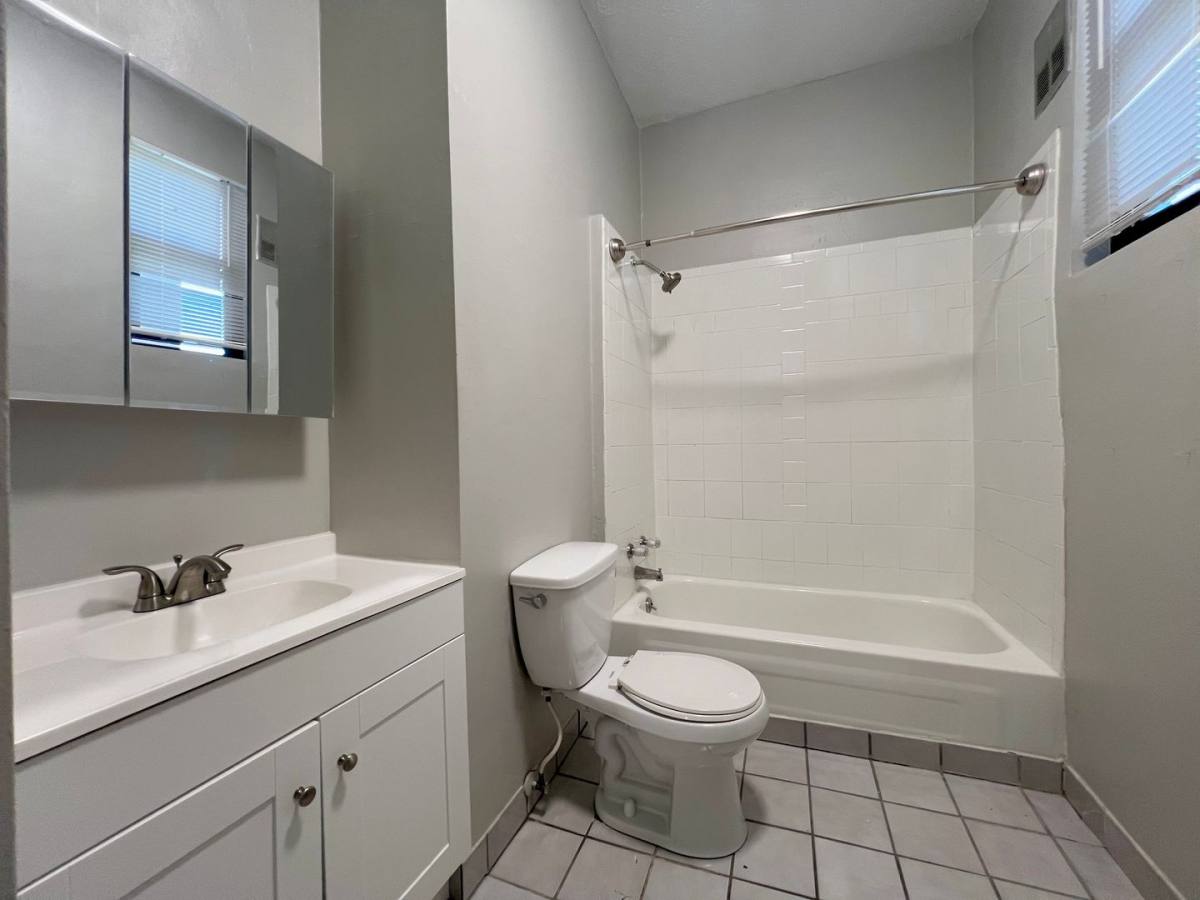 Apartment for rent at 2711 W 14th St, Cleveland, OH 44113