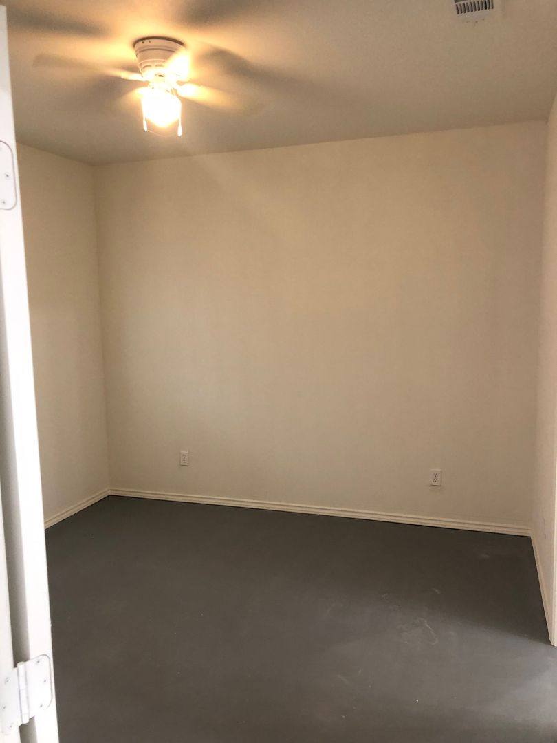 Townhouse for rent at 22404 Matins Lane, Mineola, TX 75773