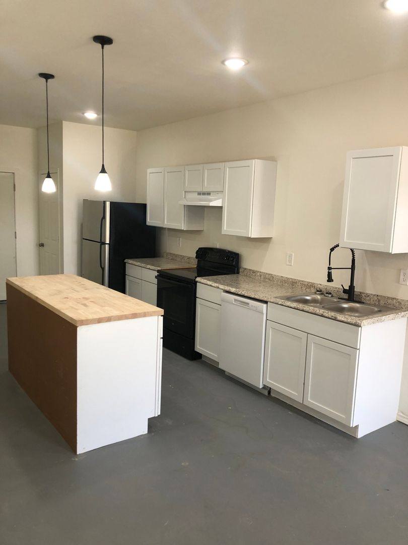 Townhouse for rent at 22404 Matins Lane, Mineola, TX 75773
