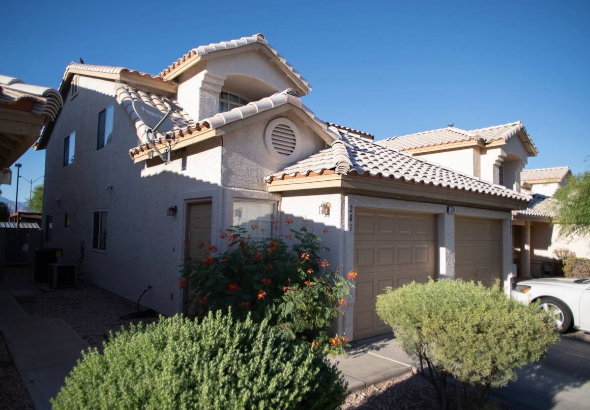 Townhouse for rent at 7568 Durham Hall Ave #201, Las Vegas, NV 89130