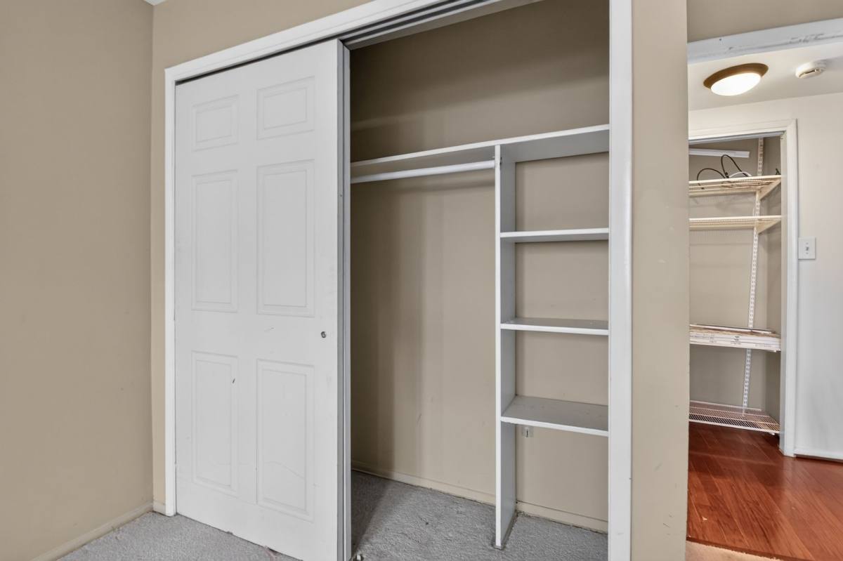 Condo for rent at 12 S Van Dorn St, Alexandria, VA 22304