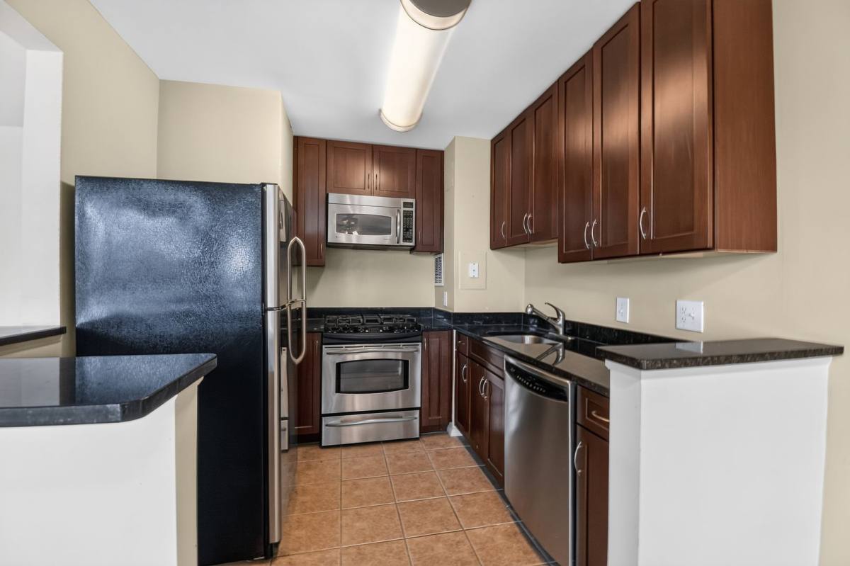 Condo for rent at 12 S Van Dorn St, Alexandria, VA 22304