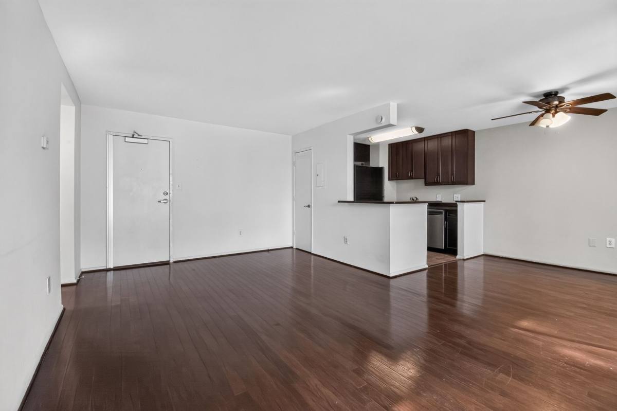 Condo for rent at 12 S Van Dorn St, Alexandria, VA 22304