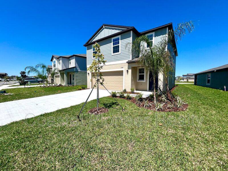 House for rent at 11708 Radiant Shore Loop, San Antonio, FL 33576
