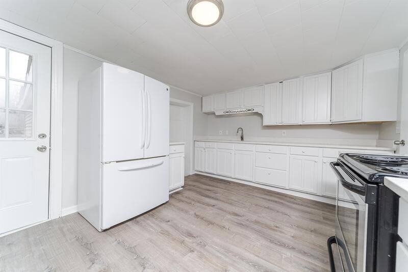 Apartment for rent at 824 2nd St, Rensselaer, NY 12144