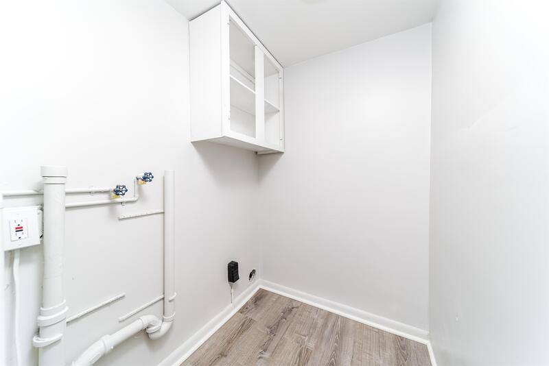 Apartment for rent at 824 2nd St, Rensselaer, NY 12144