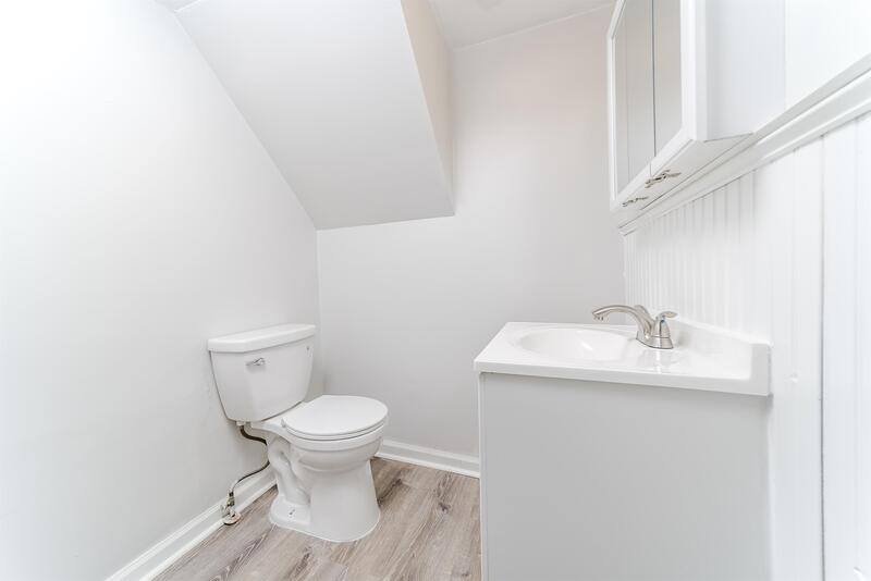 Apartment for rent at 824 2nd St, Rensselaer, NY 12144