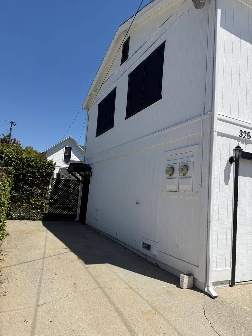 Apartment for rent at 325 N Vermont, Glendora, CA 91741