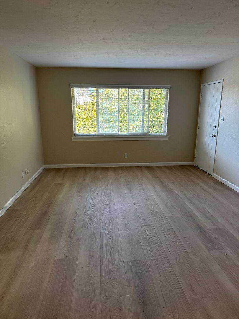 Apartment for rent at 1952 Bellomy St, Santa Clara, CA 95050