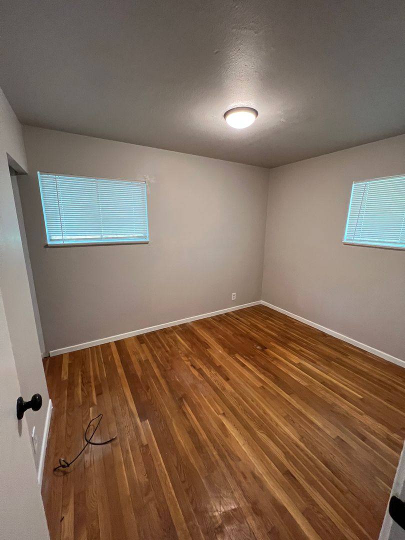 House for rent at 127 Ben Nevis Rd, St. Louis, MO 63137