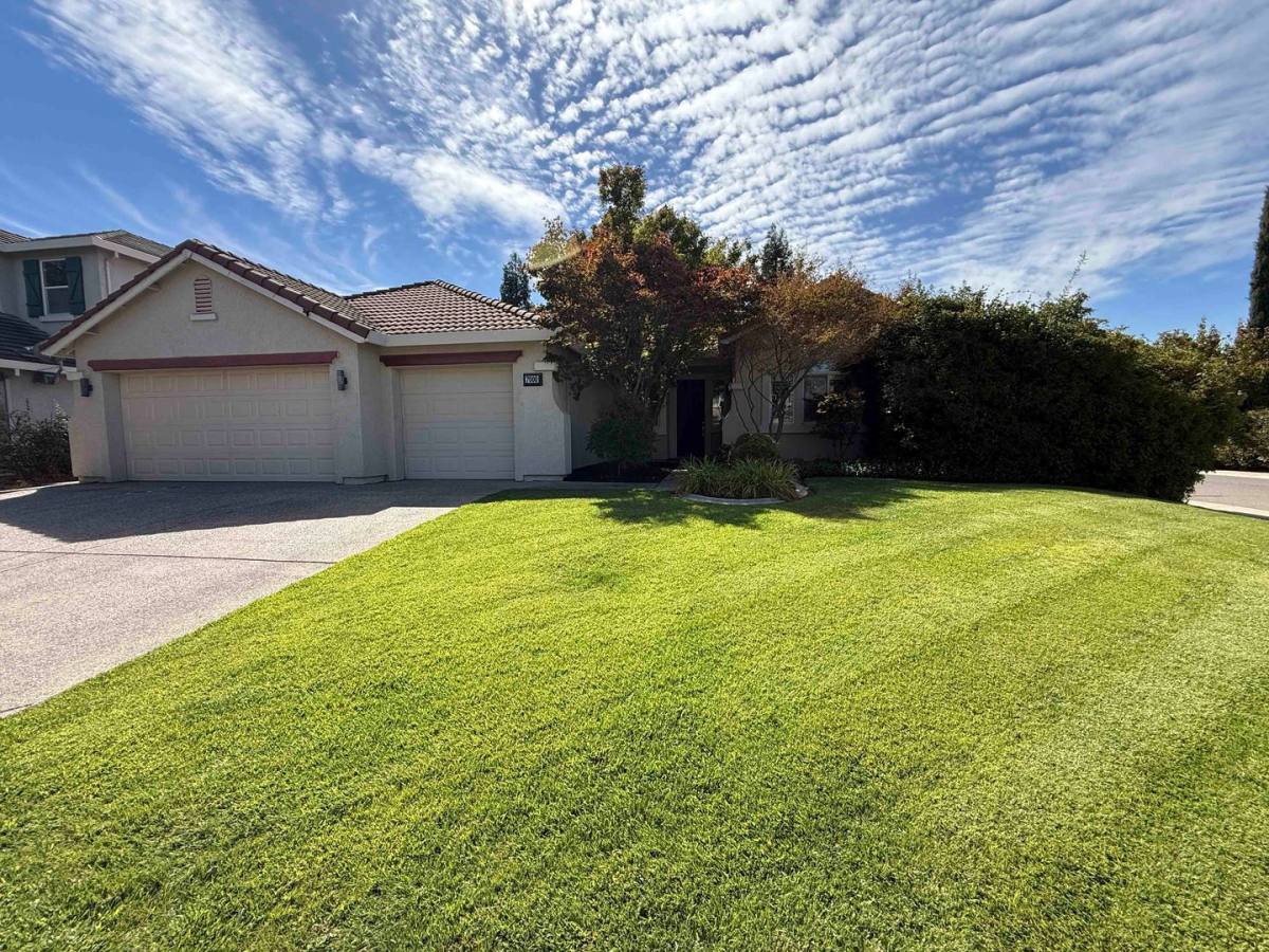 House for rent at 7000 Rawley Way, Elk Grove, CA 95757