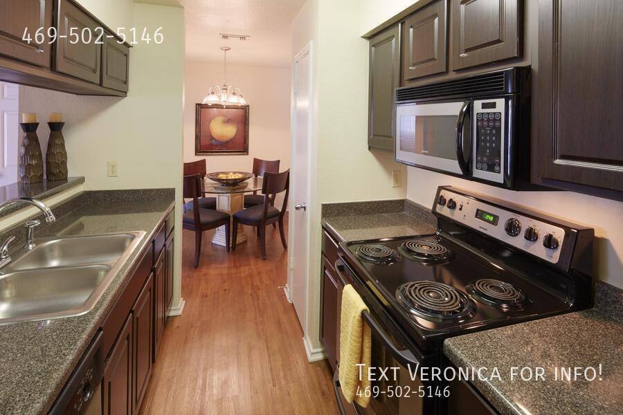 Apartment for rent at 10610 Morado Circle, Austin, TX 78759